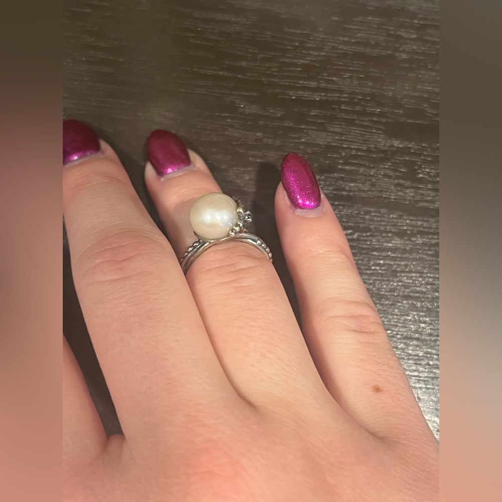 Pandora pearl ring